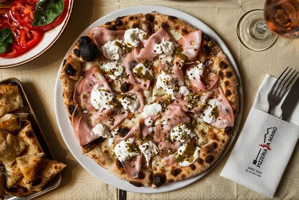 pizzeria a mano corfu 30